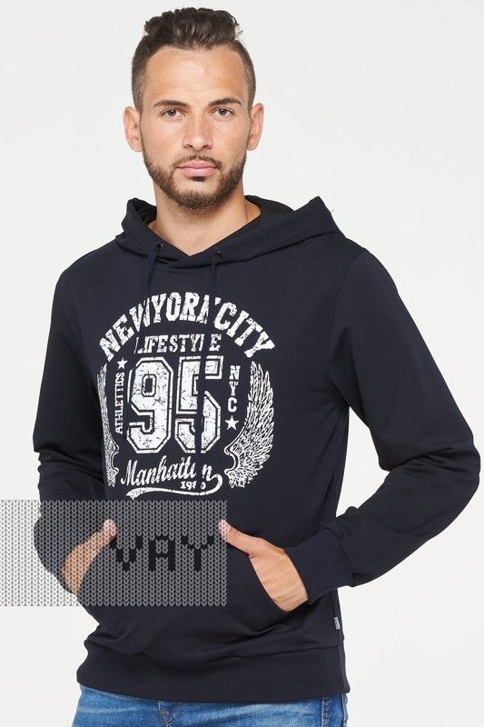 Интересная мужская модель ,цена 910р, 44-54 размеры Интересная мужская модель ,цена 910р, 44-54 размеры