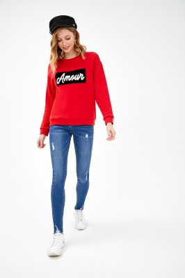 Разная в каждом моменте, но всегда на высоте в одежде от M0llis!1/19 Разная в каждом моменте, но всегда на высоте в одежде от M0llis!1/19