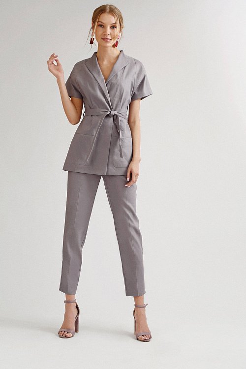 В летней коллекции ЕМКА мы использовали натуральные, дышащие ткани, чтобы вы чувствовали себя комфортно при любой погоде. Выглядеть утончённо и элегантно можно даже в самый жаркий день. В летней коллекции ЕМКА мы использовали натуральные, дышащие ткани, чтобы вы чувствовали себя комфортно при любой погоде. Выглядеть утончённо и элегантно можно даже в самый жаркий день.