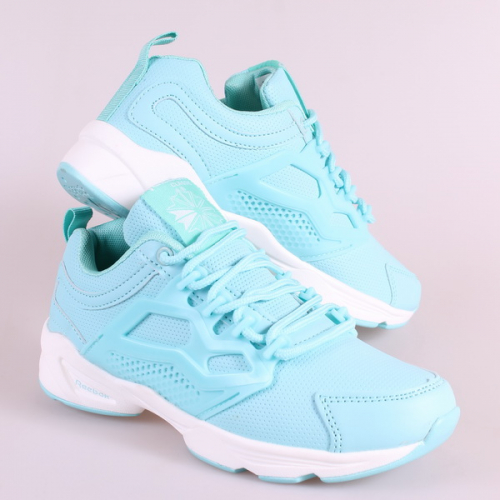 023 Кроссовки 36-41 Оптовая цена: 560 р 023 Кроссовки 36-41 Оптовая цена: 560 р