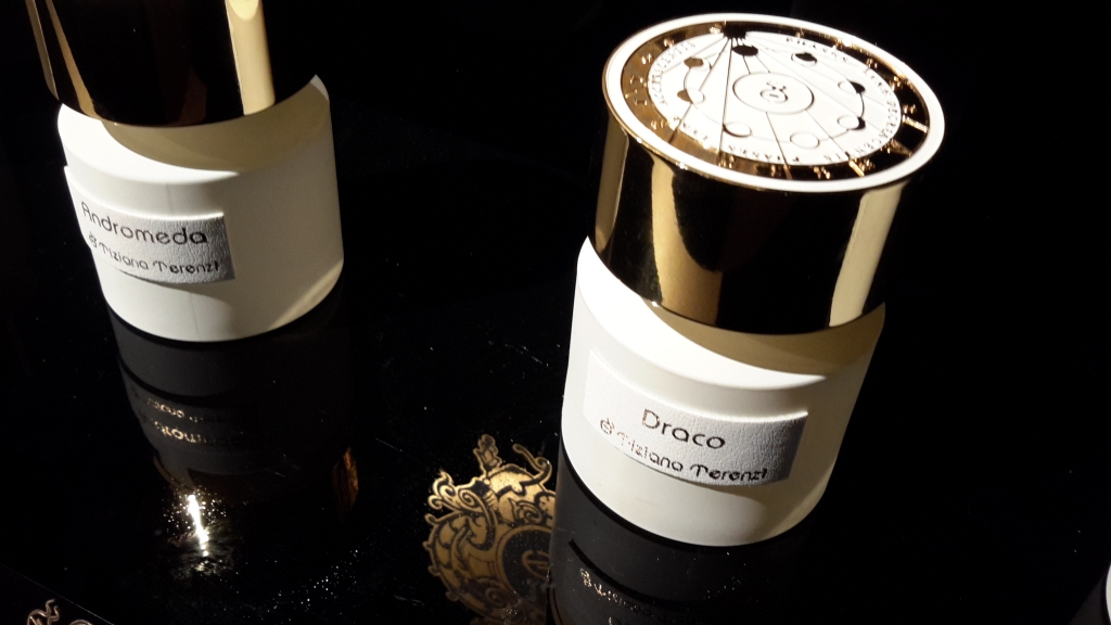 Мудрая, интеллигентная и спокойная красотка Андромеда) Мудрая, интеллигентная и спокойная красотка Андромеда)