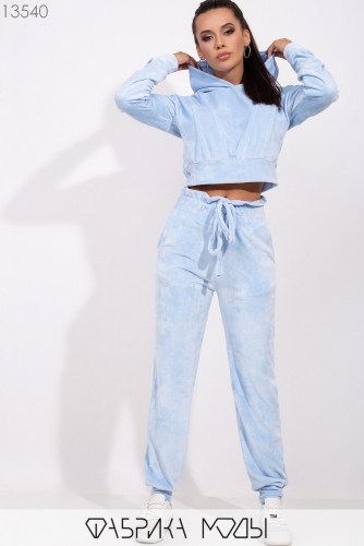 Спортивный костюм: укороченная кофта декорирована фигурными строчками по лицевой стороне, брюки высокой посадки на резинке с кулиской Оптовая цена: 1630 р Спортивный костюм: укороченная кофта декорирована фигурными строчками по лицевой стороне, брюки высокой посадки на резинке с кулиской Оптовая цена: 1630 р