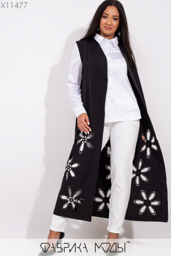 Тройка: длинный жилет со сквозной перфорацией и цветами, шелковая рубашка на пуговицах по всей длине, брюки на пуговке и молнии с карманами X11477 Оптовая цена: 2080 р Тройка: длинный жилет со сквозной перфорацией и цветами, шелковая рубашка на пуговицах по всей длине, брюки на пуговке и молнии с карманами X11477 Оптовая цена: 2080 р