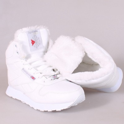 Зимние кроссовки 36-41 Оптовая цена: 1090 р Зимние кроссовки 36-41 Оптовая цена: 1090 р