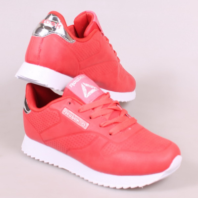 Кроссовки 36-41 Оптовая цена: 330 р Кроссовки 36-41 Оптовая цена: 330 р