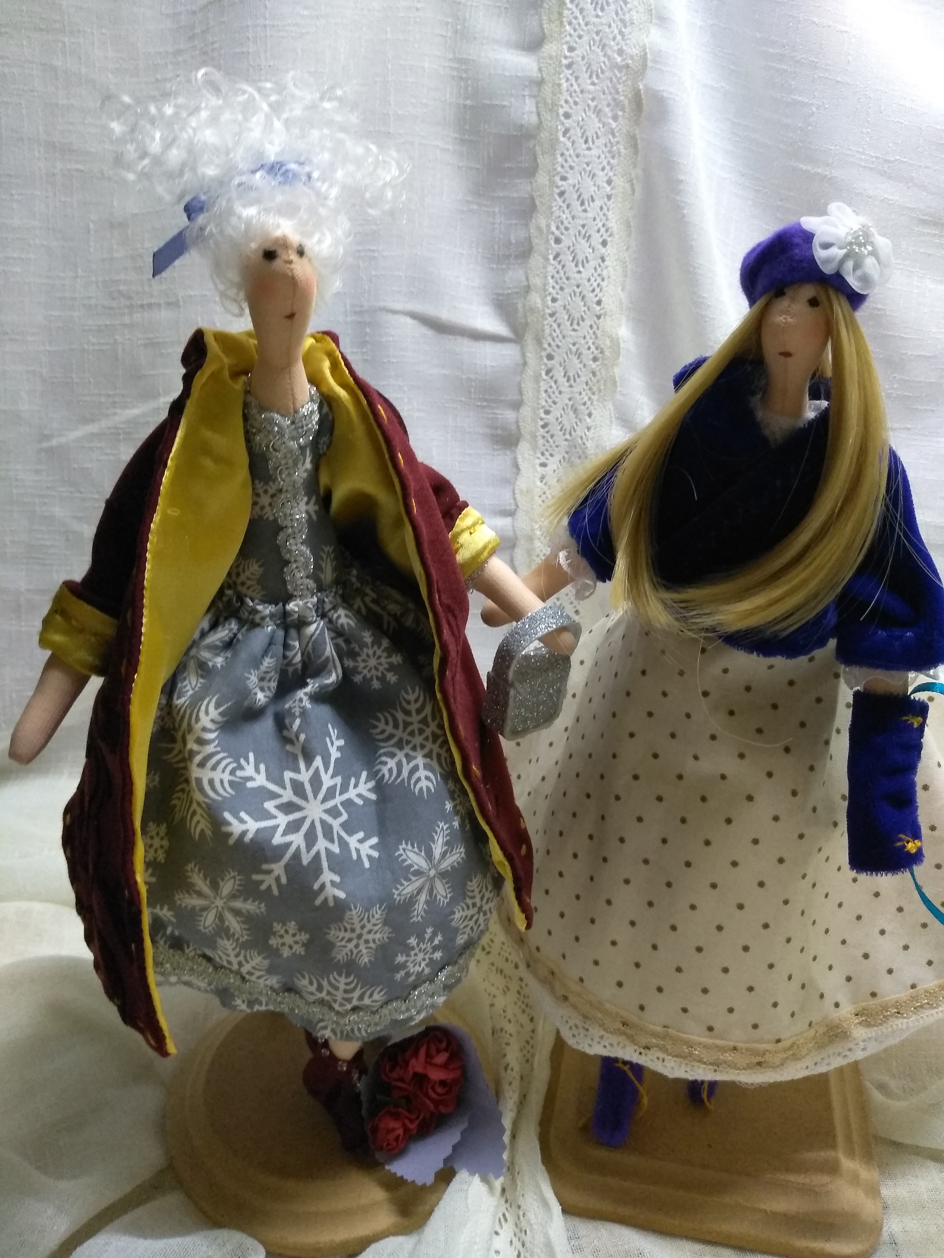 Скоро самый добрый и волшебный праздник. Куклы в подарок. Скоро самый добрый и волшебный праздник. Куклы в подарок.