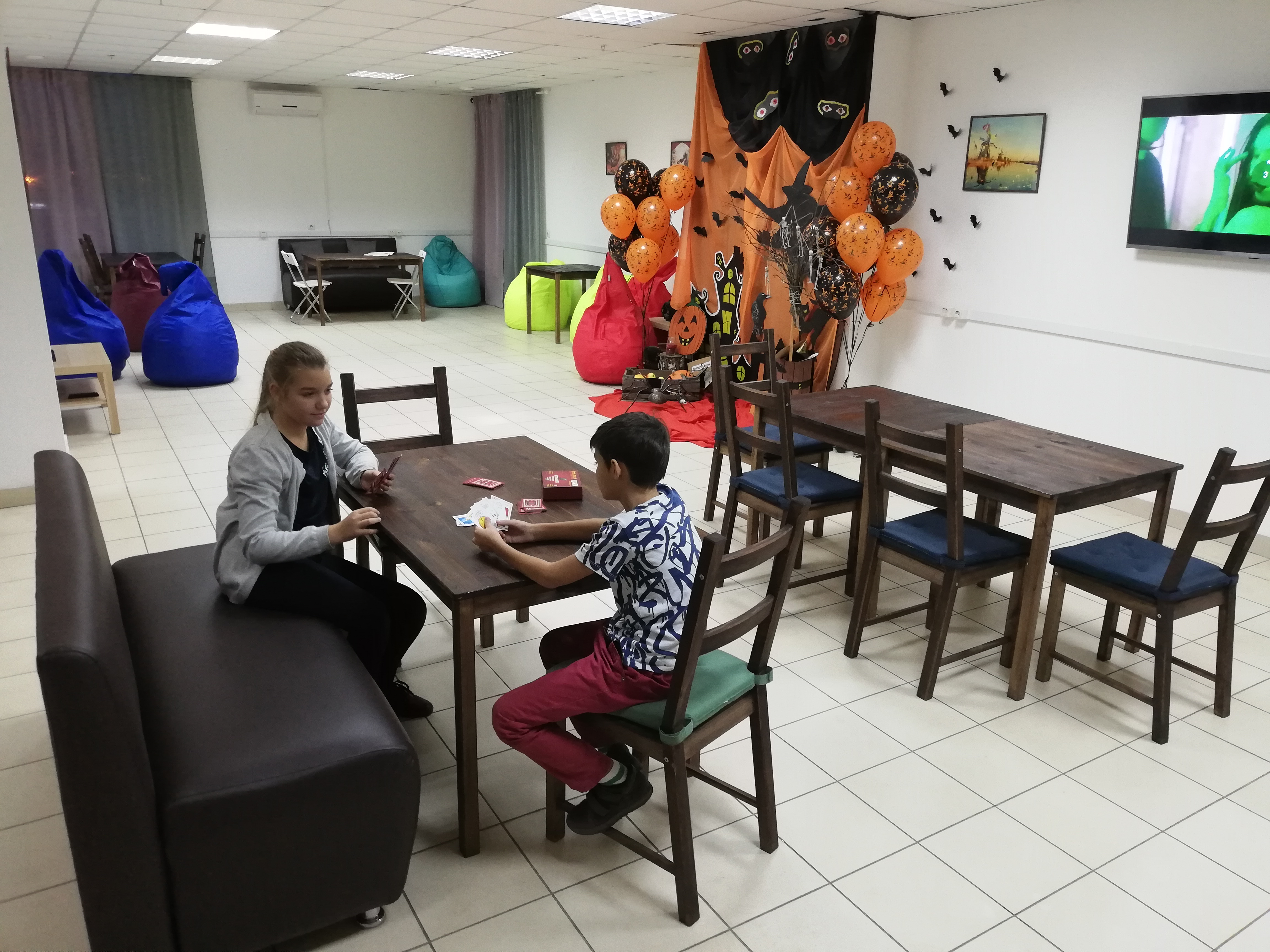 Сободное пространство Заходи... Сободное пространство Заходи...