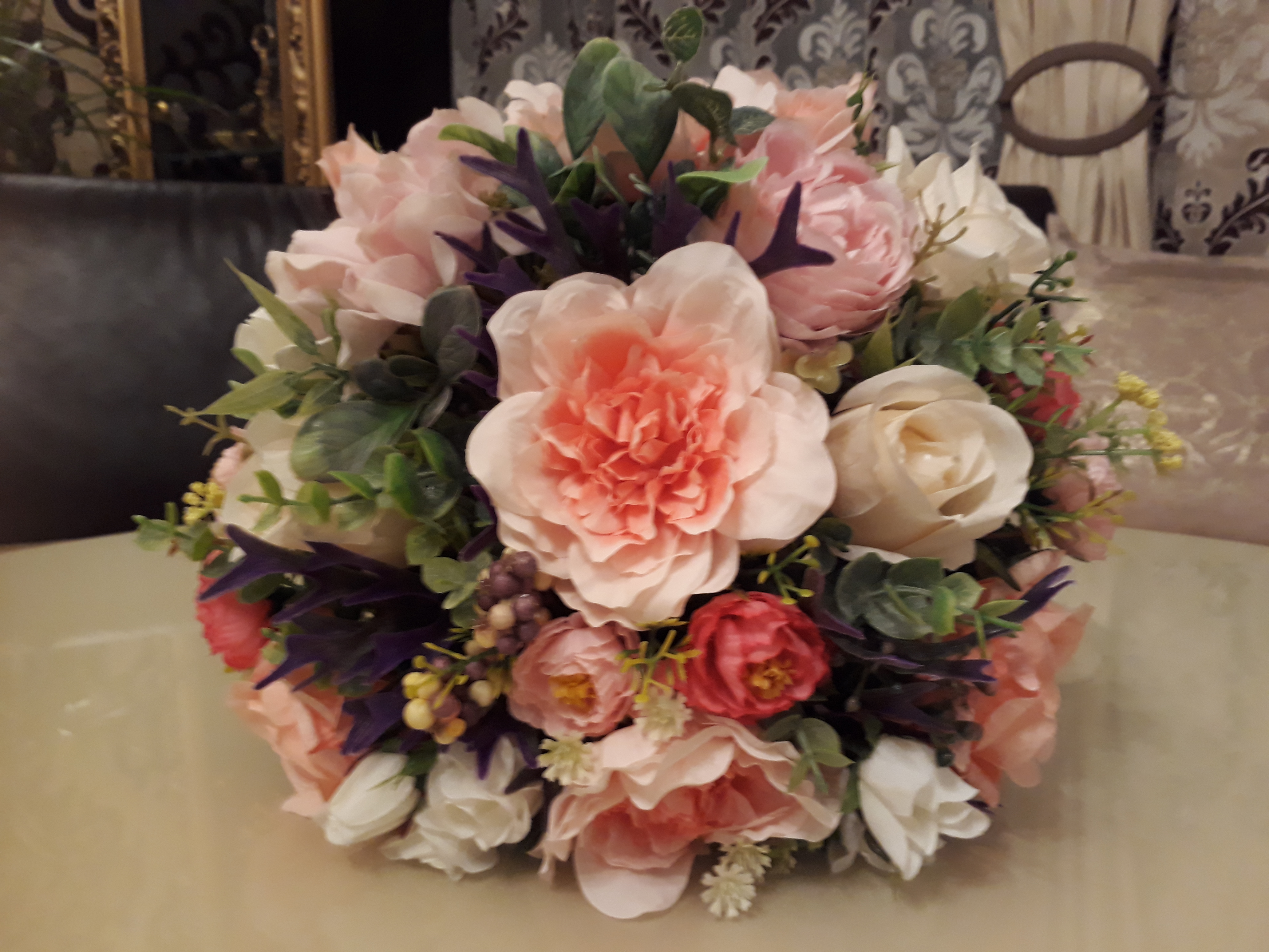 Интерьерные композиции из искуственных цветов премиум класса. Искуственные цветы как живые. Интерьерные композиции из искуственных цветов премиум класса. Искуственные цветы как живые.