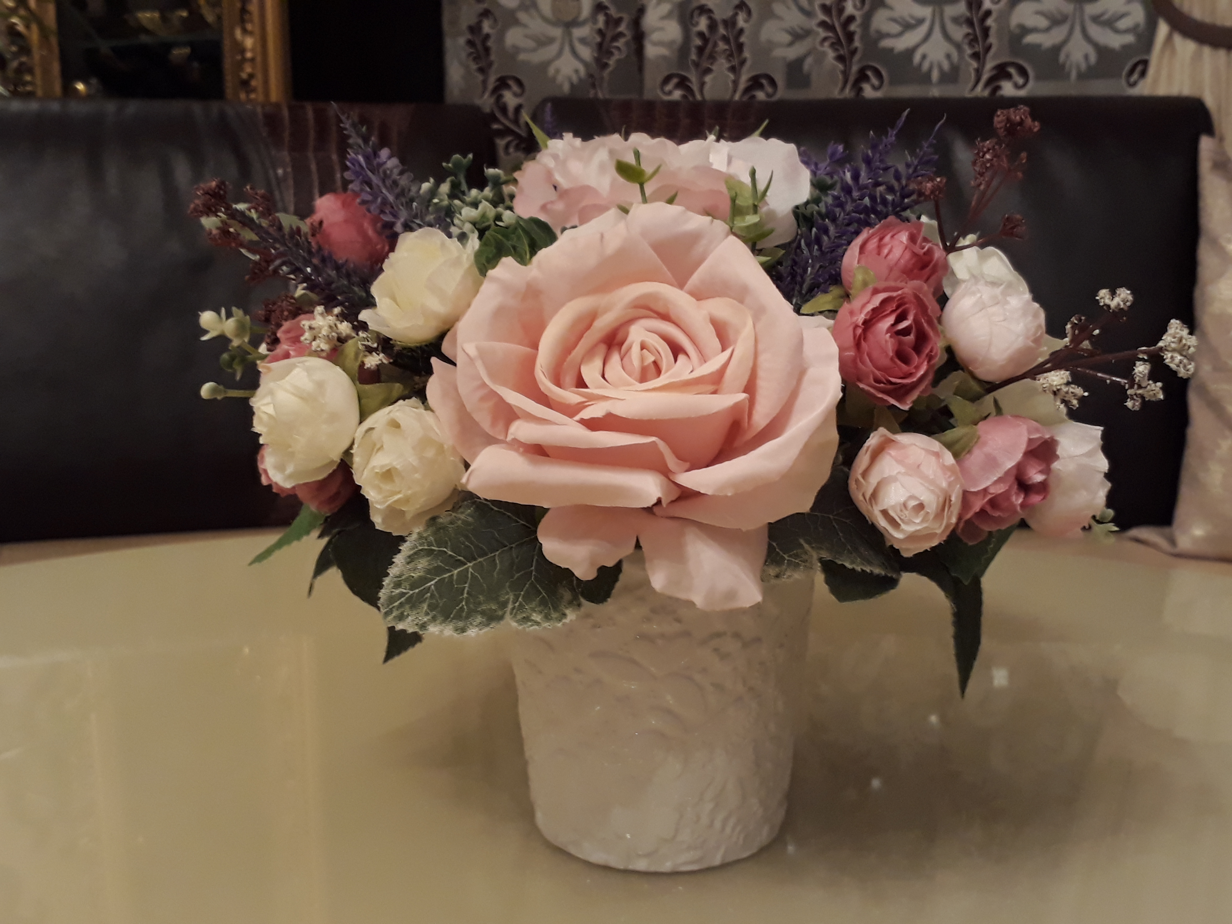 Подарок на праздник Подарок на праздник