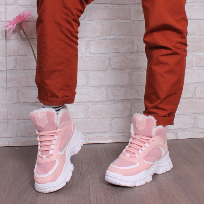 Зимние кроссовки 36-41 Оптовая цена: 1140 р Зимние кроссовки 36-41 Оптовая цена: 1140 р