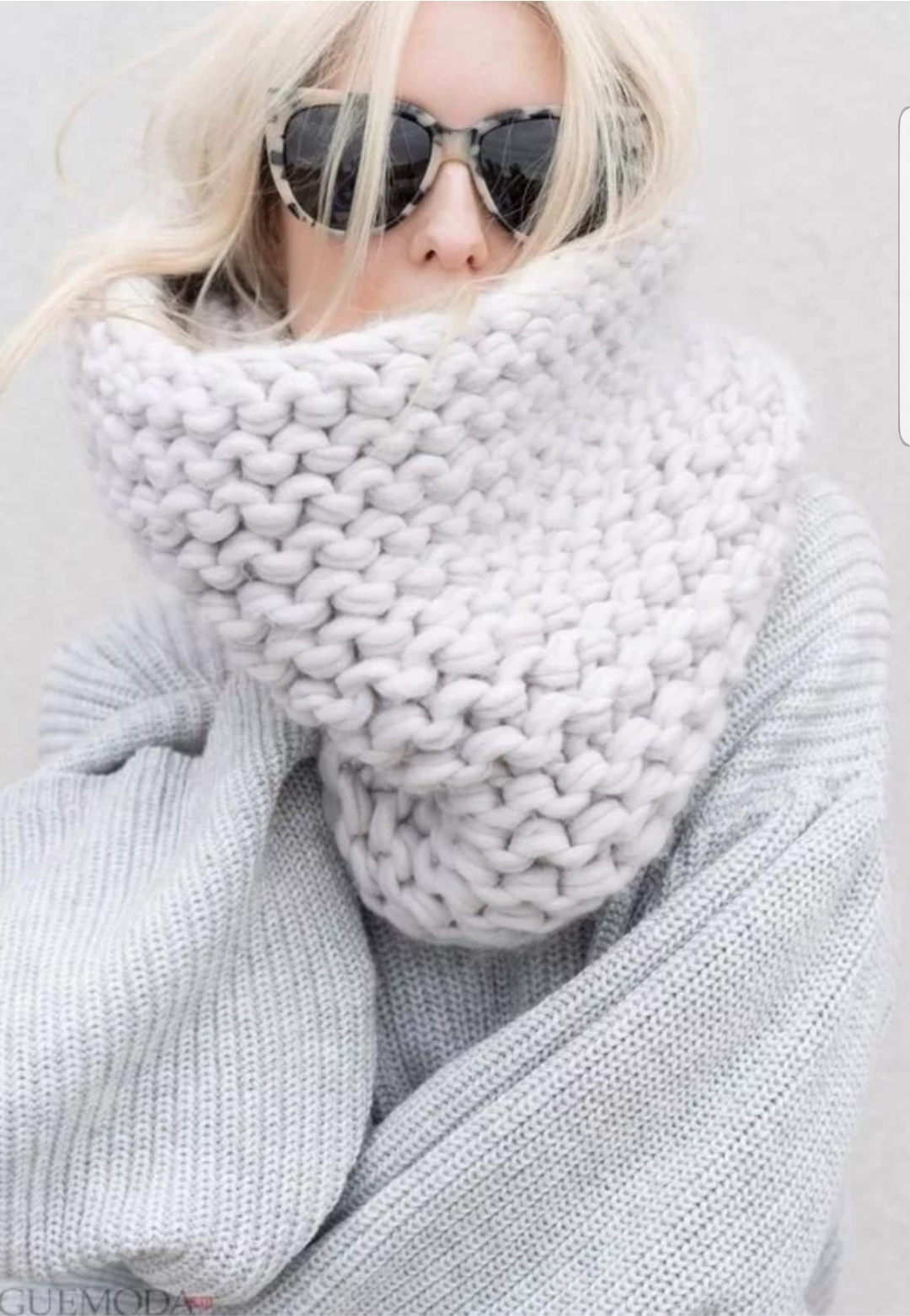 Счастье приходит не тогда, когда вешаешь подкову, а тогда, когда снимаешь хомут. Счастье приходит не тогда, когда вешаешь подкову, а тогда, когда снимаешь хомут.