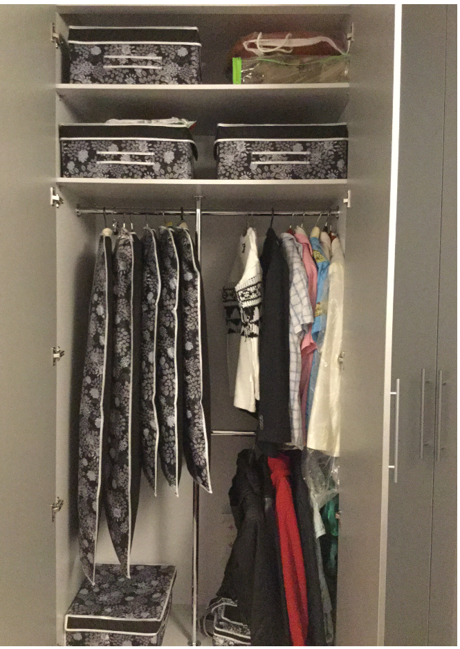 Гардеробные чехлы для одежды, обуви, шапок, сумок и даже колготок и аксессуаров - это необходимые и полезные в доме предметы, которые сэкономят пространство и украсят интерьер оригинальными расцветками Гардеробные чехлы для одежды, обуви, шапок, сумок и даже колготок и аксессуаров - это необходимые и полезные в доме предметы, которые сэкономят пространство и украсят интерьер оригинальными расцветками