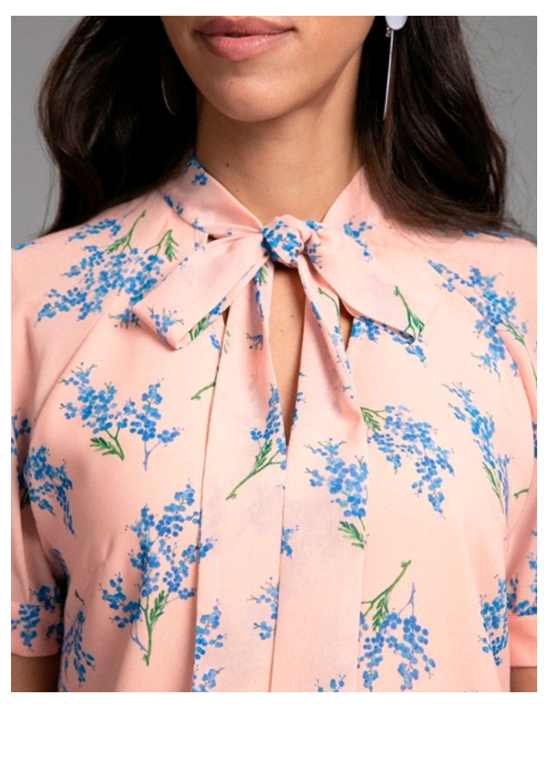 Воротник - аскот или бант. Изюминка любого, даже самого делового образа. Воротник - аскот или бант. Изюминка любого, даже самого делового образа.