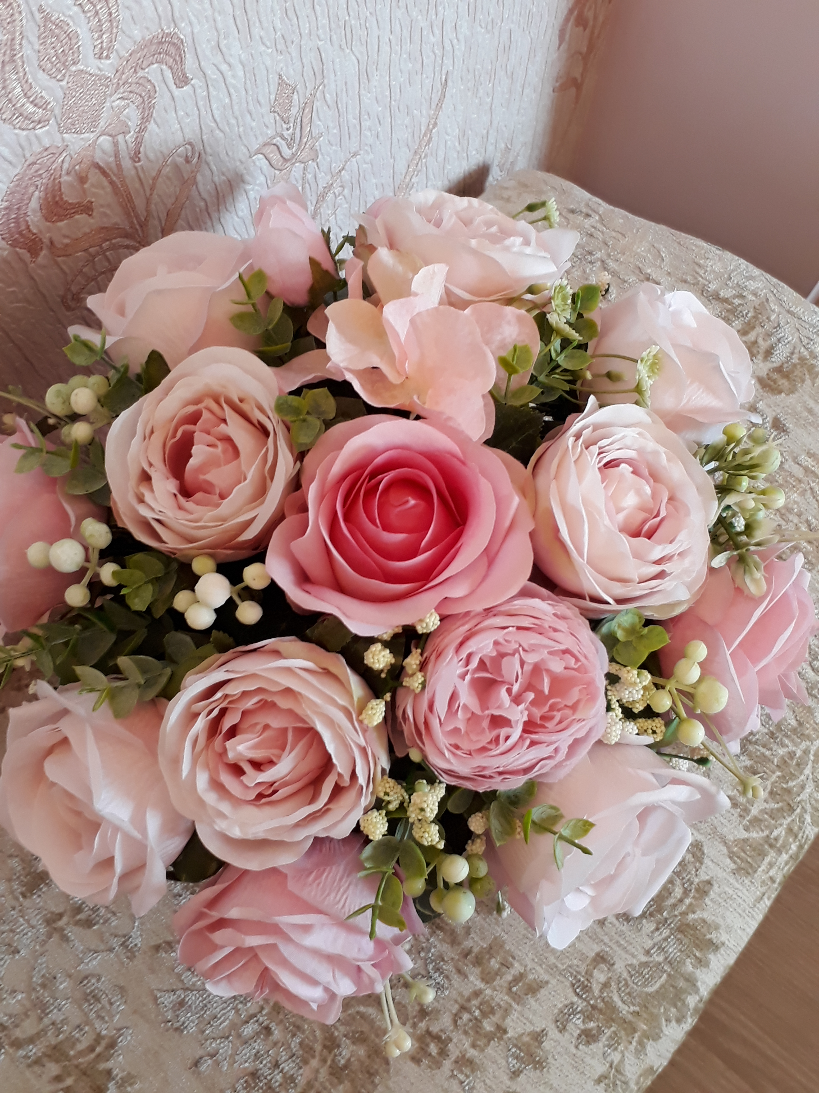 Композиции в шляпных коробках Композиции в шляпных коробках