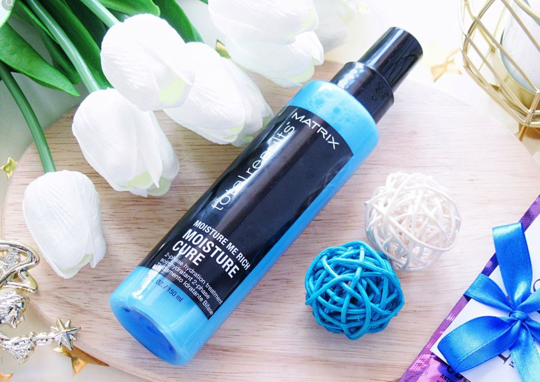 Волосам не хватает увлажнения, кончики скрипят от сухости? Тогда зацените этот спрей! Волосам не хватает увлажнения, кончики скрипят от сухости? Тогда зацените этот спрей!