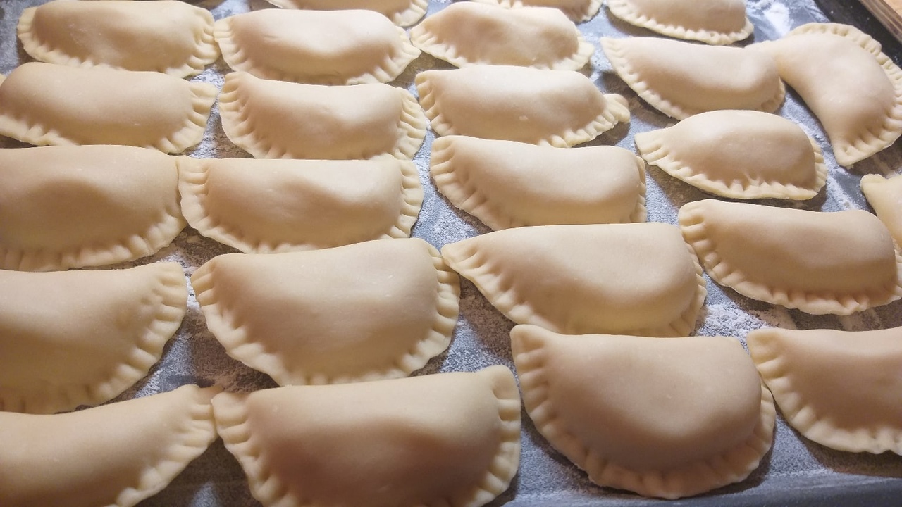 Предлагаем к продаже полуфабрикаты ручной лепки🥟🥟🥟 Предлагаем к продаже полуфабрикаты ручной лепки🥟🥟🥟