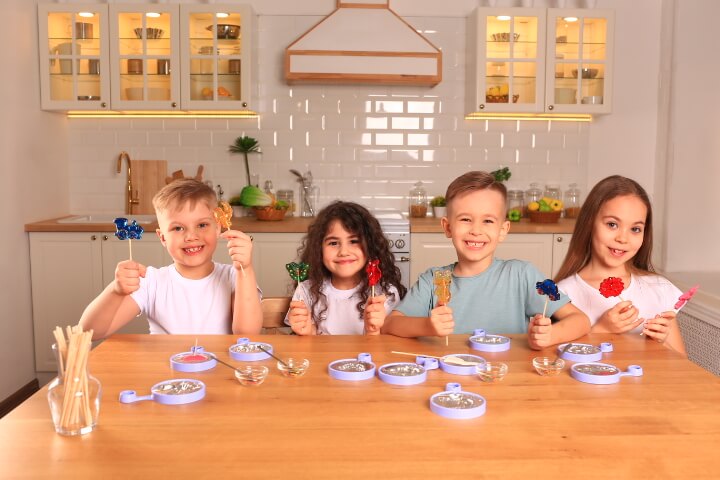 У вас есть желание приготовить карамель на палочке? Но ещё нет формы и вы не знаете, как её выбрать? Тогда Вам к нам!!!! У вас есть желание приготовить карамель на палочке? Но ещё нет формы и вы не знаете, как её выбрать? Тогда Вам к нам!!!!