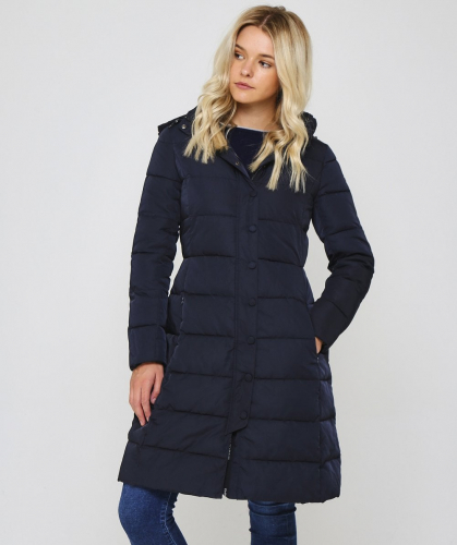 Пуховик женский цена: 7900 р Бренд: E;A Пуховик женский цена: 7900 р Бренд: E;A