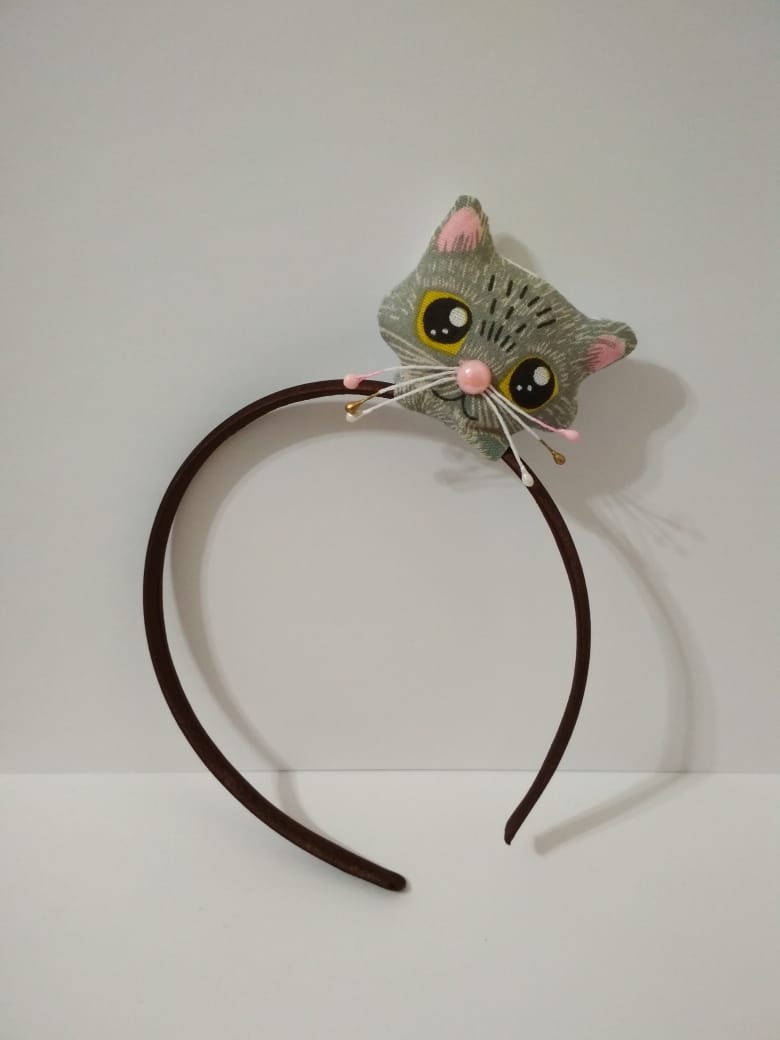 С таким ласковым котенком подружится Ваша дочка! За ним не нужен абсолютно никакой уход!! С таким ласковым котенком подружится Ваша дочка! За ним не нужен абсолютно никакой уход!!