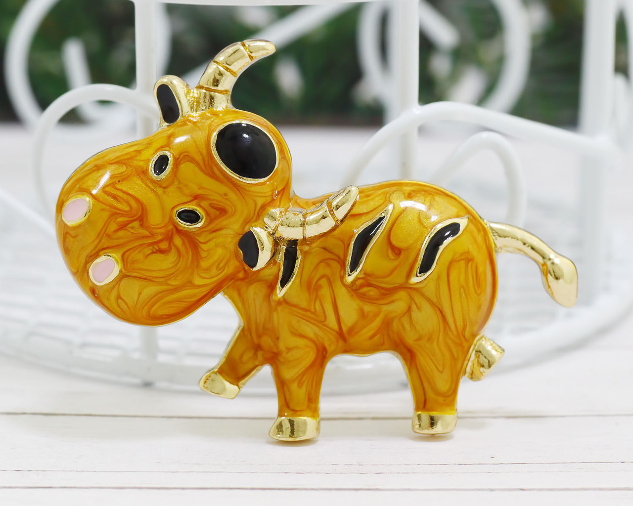 ТАКИЕ ХОРОШЕНЬКИЕ БРОШКИ-ПОДВЕСКИ БЫЧКИ )) ТАКИЕ ХОРОШЕНЬКИЕ БРОШКИ-ПОДВЕСКИ БЫЧКИ ))