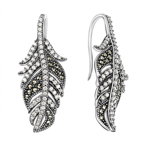 ЭКСКЛЮЗИВНЫЕ!!!! ОГРАНИЧЕННЫЙ ВЫПУСК! Серебряные серьги с фианитами Swarovski и марказитами Swarovski Базовая цена: 2780 р+орг Уровень цен: СП цены Металл: Серебро 925 Основная вставка: Фианит Swarovski ЭКСКЛЮЗИВНЫЕ!!!! ОГРАНИЧЕННЫЙ ВЫПУСК! Серебряные серьги с фианитами Swarovski и марказитами Swarovski Базовая цена: 2780 р+орг Уровень цен: СП цены Металл: Серебро 925 Основная вставка: Фианит Swarovski