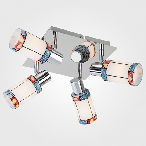 Очень удобно - потолочный светильник с поворотными плафонами! Очень удобно - потолочный светильник с поворотными плафонами!