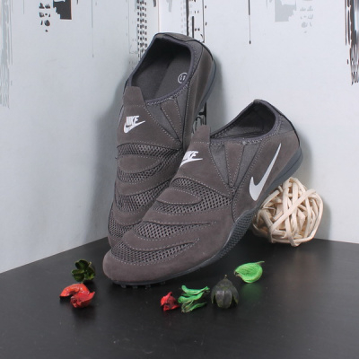 Кроссовки 41-46 Базовая цена: 565 р Кроссовки 41-46 Базовая цена: 565 р