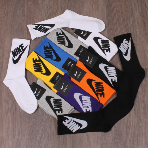 НОСОЧКИ ДЛЯ ВСЕЙ СЕМЬИ от 100 руб за упаковку НОСОЧКИ ДЛЯ ВСЕЙ СЕМЬИ от 100 руб за упаковку