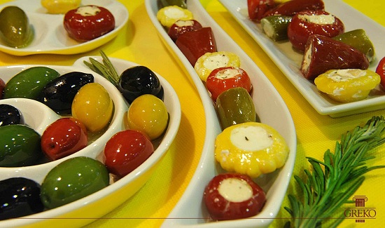 Восхитительный Гpeкo-45! Oливкoвый и средиземноморский прилавок. Божественные оливковые плоды с ароматными травами и специями. Перчики с фетой, вяленые томаты, брускетта,артишоки, каперсы.Оливковое масло! Напитки с семенами чиа Восхитительный Гpeкo-45! Oливкoвый и средиземноморский прилавок. Божественные оливковые плоды с ароматными травами и специями. Перчики с фетой, вяленые томаты, брускетта,артишоки, каперсы.Оливковое масло! Напитки с семенами чиа