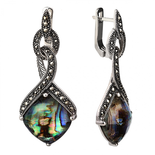 НОВИНКА!!!! Серебряные серьги с перламутром, горным хрусталем и марказитами Swarovski Базовая цена: 6560 р +орг Уровень цен: СП цены Металл: Серебро 925Основная вставка: Перламутр Средний вес: 13.31 гр. НОВИНКА!!!! Серебряные серьги с перламутром, горным хрусталем и марказитами Swarovski Базовая цена: 6560 р +орг Уровень цен: СП цены Металл: Серебро 925Основная вставка: Перламутр Средний вес: 13.31 гр.