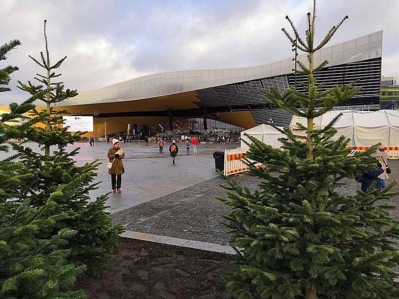 В Хельсинки открылась библиотека площадью более 15000 кв. метров В Хельсинки открылась библиотека площадью более 15000 кв. метров