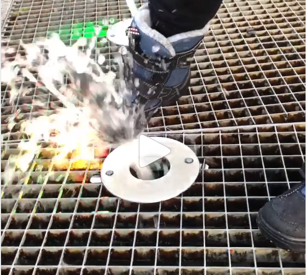 Тест на waterproof от марки Woppy! Очень актуальная обувь для нашей не предсказуемой погоды. Тест на waterproof от марки Woppy! Очень актуальная обувь для нашей не предсказуемой погоды.