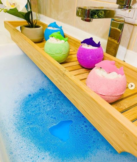 Сбор до 20.02.21. Бурлящие шарики с игрушкой и шиммеры для ванн. Вык 02-21 Сбор до 20.02.21. Бурлящие шарики с игрушкой и шиммеры для ванн. Вык 02-21