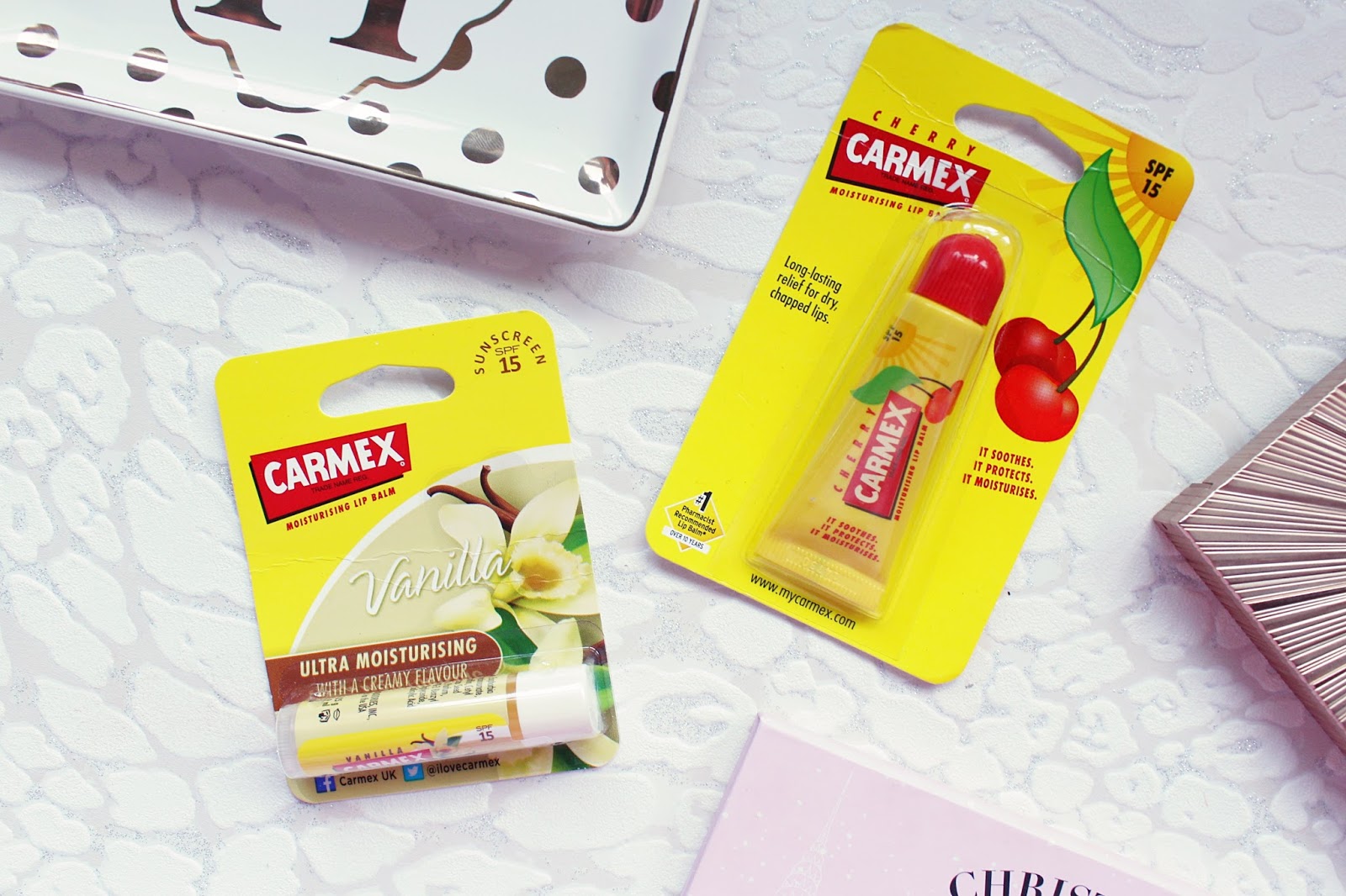 Сбор до 7.02. Blistex, Carmex, Eos, Hurraw!, Lip Smacker, Neutrogena, Sebamed - крутые американские и немецкие бальзамы для губ! Кока-кола, спрайт и фанта на губах! Бальзамы с SPF защитой! Лучшие лечебные бальзамы для губ в одной закупке! Выгодные наборы! Сбор до 7.02. Blistex, Carmex, Eos, Hurraw!, Lip Smacker, Neutrogena, Sebamed - крутые американские и немецкие бальзамы для губ! Кока-кола, спрайт и фанта на губах! Бальзамы с SPF защитой! Лучшие лечебные бальзамы для губ в одной закупке! Выгодные наборы!