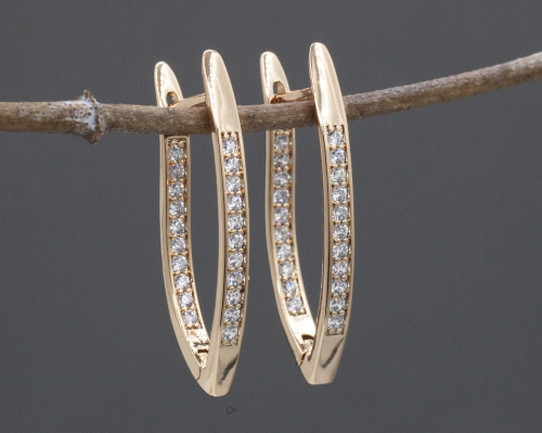 Серьги с золотым покрытием! Гипоаллергенным. 210 руб Серьги с золотым покрытием! Гипоаллергенным. 210 руб