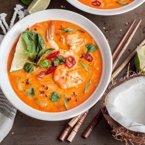 Таийскии суп на кокосовом молоке Таийскии суп на кокосовом молоке