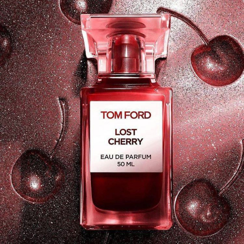 Новый супер эксклюзивный аромат Lost Cherry ( U11 )Tom Ford. Верхние ноты: Чёрная вишня, Вишнёвый ликёр и Горький миндаль. Аромат-УНИСЕКС!!! Композицию уже сегодня называют одним из лучших парфюмерных воплощений запаха вишни. И ЕСТЬ ЗА ЧТО! Новый супер эксклюзивный аромат Lost Cherry ( U11 )Tom Ford. Верхние ноты: Чёрная вишня, Вишнёвый ликёр и Горький миндаль. Аромат-УНИСЕКС!!! Композицию уже сегодня называют одним из лучших парфюмерных воплощений запаха вишни. И ЕСТЬ ЗА ЧТО!