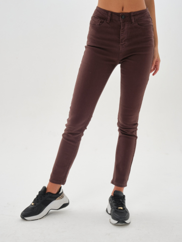 Классные брюки по классной цене! Фирменный фит JULIA. Брюки skinny облегающего силуэта с высокой посадкой. Прекрасно подчеркивают фигуру, выполнены из стрейчевой ткани. Классные брюки по классной цене! Фирменный фит JULIA. Брюки skinny облегающего силуэта с высокой посадкой. Прекрасно подчеркивают фигуру, выполнены из стрейчевой ткани.