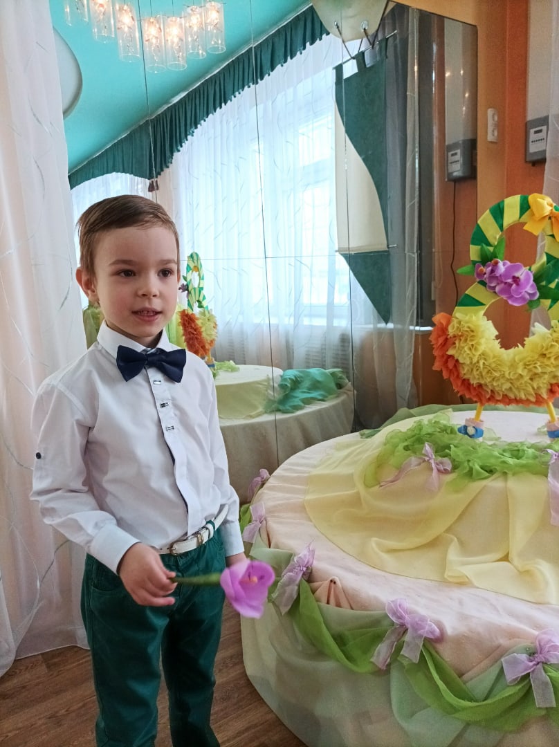 Мама, мамочка моя! Добрая, красивая. Лучше всех ты для меня! Самая любимая! 🌷🌷🌷🌷🌷 #егорхрущев #8марта #международныйженскийдень #сын #детскийсад #немогулюблютрамвайкуплю #myworldseemssomuchbr Мама, мамочка моя! Добрая, красивая. Лучше всех ты для меня! Самая любимая! 🌷🌷🌷🌷🌷 #егорхрущев #8марта #международныйженскийдень #сын #детскийсад #немогулюблютрамвайкуплю #myworldseemssomuchbr