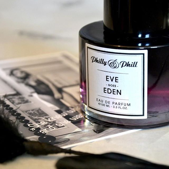 Девочки, была в Л'Этуаль и нашла там два божественных аромата. Добавила в коллекцию на сбор флаконов. Записывайтесь! Не пожалеете!) Девочки, была в Л'Этуаль и нашла там два божественных аромата. Добавила в коллекцию на сбор флаконов. Записывайтесь! Не пожалеете!)