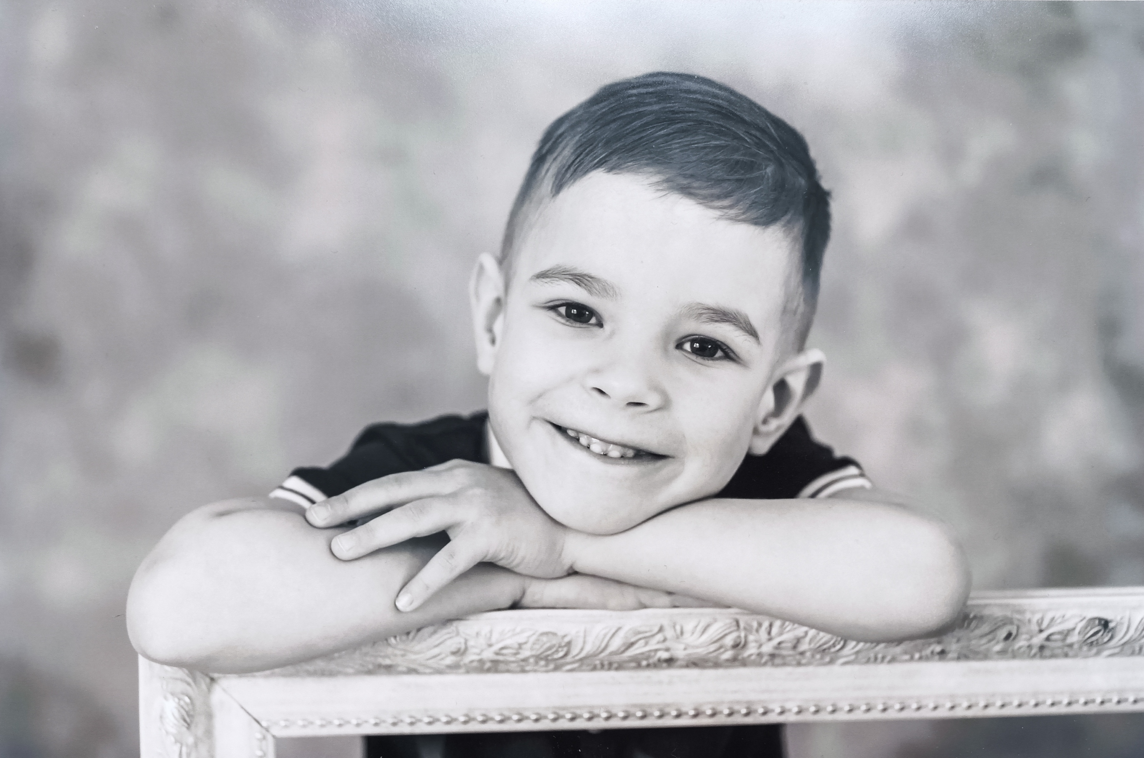 День защиты детей отмечается ежегодно 1 июня, учреждён в ноябре 1949 года в Париже решением конгресса Международной демократической федерации женщин, впервые отмечался в 1950 году. На уровне международного права основным документом является Конвенция о пр День защиты детей отмечается ежегодно 1 июня, учреждён в ноябре 1949 года в Париже решением конгресса Международной демократической федерации женщин, впервые отмечался в 1950 году. На уровне международного права основным документом является Конвенция о пр