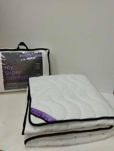 Одеяло Kamitex Super Comfort средней плотности. Цена 1,5сп=1000Р, 2сп=1100Р, евро=1200Р. Все для уюта Вашего дома! И даже цены!) Одеяло Kamitex Super Comfort средней плотности. Цена 1,5сп=1000Р, 2сп=1100Р, евро=1200Р. Все для уюта Вашего дома! И даже цены!)
