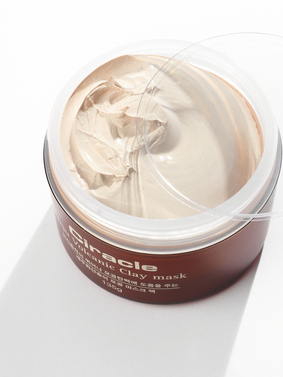 КОРЕЯ ПРЕМИУМ! Матирующая, очищающая и лечебная маска Ciracle Jeju Volcanic Clay Mask содержит вулканическую глину с острова Джеджу! Потрясающий результат в уходе за комбинированной и жирной кожей!!! Цена в магазине 1830 Р! Цена для Вас 663 Р! КОРЕЯ ПРЕМИУМ! Матирующая, очищающая и лечебная маска Ciracle Jeju Volcanic Clay Mask содержит вулканическую глину с острова Джеджу! Потрясающий результат в уходе за комбинированной и жирной кожей!!! Цена в магазине 1830 Р! Цена для Вас 663 Р!