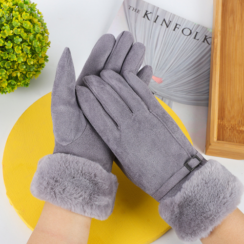 Варежки и перчатки в пристрое детские и взрослые Варежки и перчатки в пристрое детские и взрослые