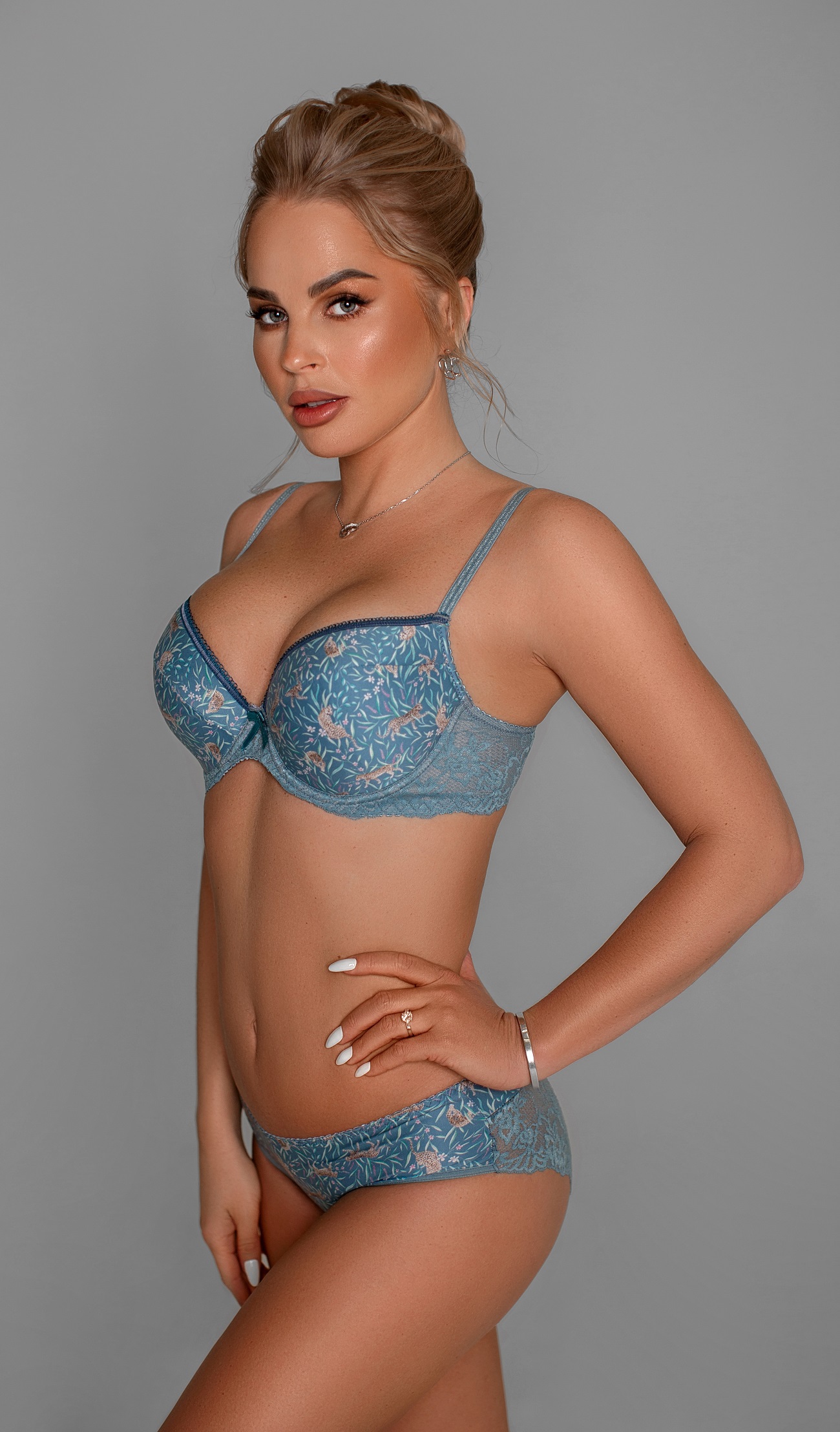 ДЕВОЧКИ!!! ПОСТАВЩИК ДАЛ АКЦИЮ НА КОЛЛЕКЦИЮ СУМАТРА!!! ЕСТЬ ВСЕ РАЗМЕРЫ, МОЖНО ПОДОБРАТЬ КОМПЛЕКТ!!! ТРУСИКИ ТОЖЕ ЕСТЬ ВСЕ РАЗМЕРЫ!! ЗАПИСЫВАЕМСЯ!! ДЕВОЧКИ!!! ПОСТАВЩИК ДАЛ АКЦИЮ НА КОЛЛЕКЦИЮ СУМАТРА!!! ЕСТЬ ВСЕ РАЗМЕРЫ, МОЖНО ПОДОБРАТЬ КОМПЛЕКТ!!! ТРУСИКИ ТОЖЕ ЕСТЬ ВСЕ РАЗМЕРЫ!! ЗАПИСЫВАЕМСЯ!!