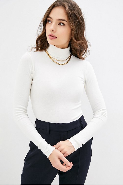 Женская и мужская одежда Женская и мужская одежда