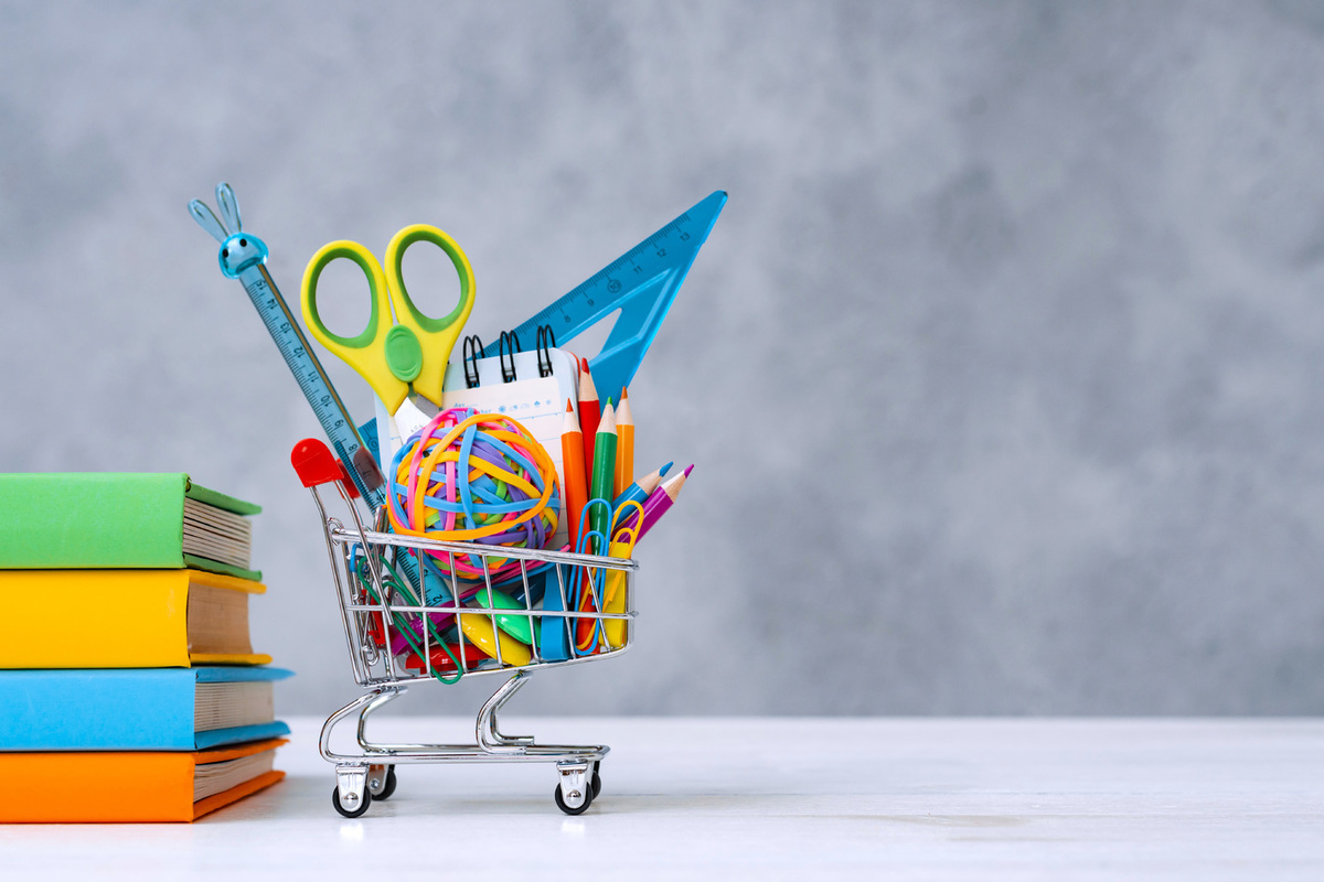 КАНЦТОВАРЫ К НОВОМУ УЧЕБНОМУ ГОДУ!!! В НАЛИЧИИ!!! РАЗДАЧИ КАЖДУЮ НЕДЕЛЮ!!! МНОГО РАСПРОДАЖИ!!! ЧЕТЫРЕ ГАЛЕРИИ С ПРИСТРОЕМ!!! КАНЦТОВАРЫ К НОВОМУ УЧЕБНОМУ ГОДУ!!! В НАЛИЧИИ!!! РАЗДАЧИ КАЖДУЮ НЕДЕЛЮ!!! МНОГО РАСПРОДАЖИ!!! ЧЕТЫРЕ ГАЛЕРИИ С ПРИСТРОЕМ!!!