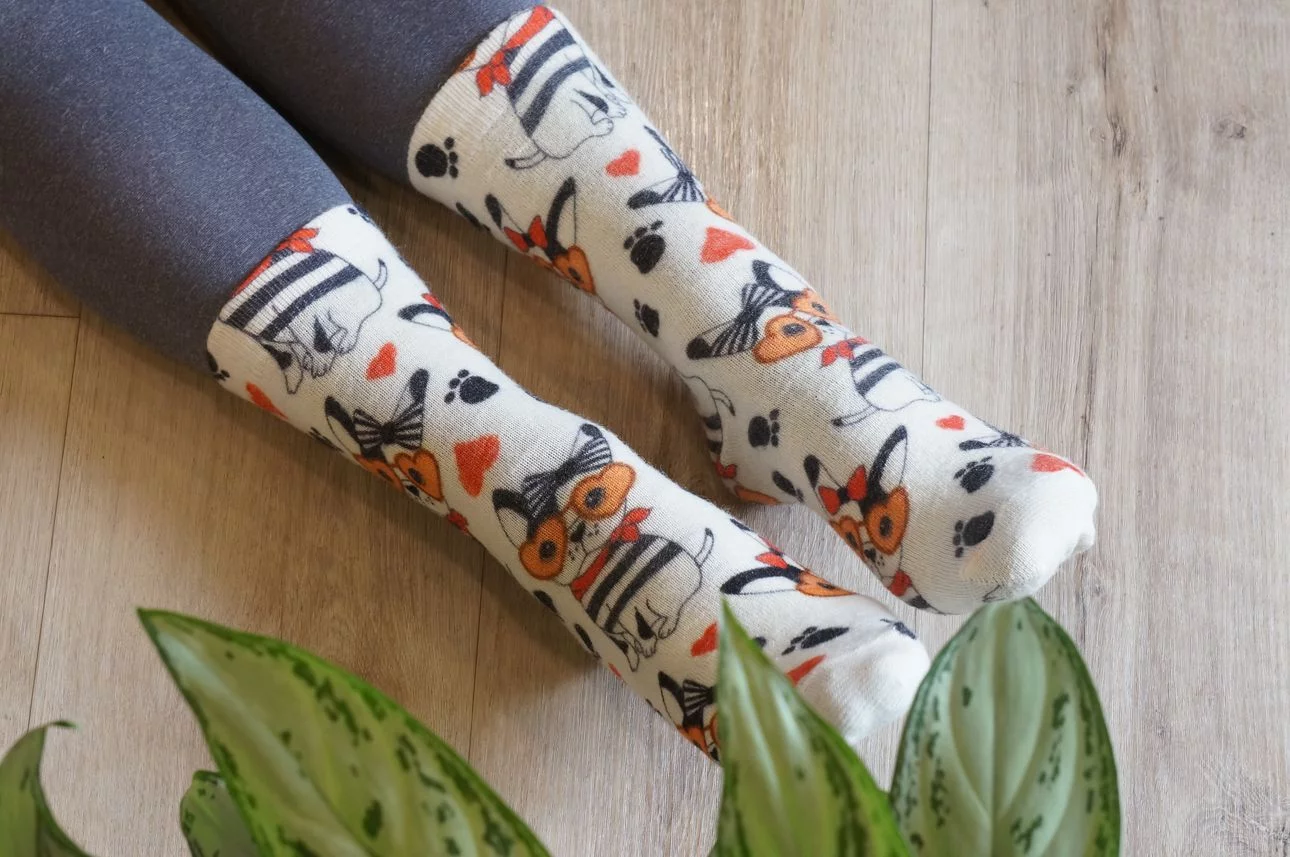 Шерстянки-тонкие шерстяные носки премиум качества с оригинальным принтом. Содержание шерсти во всех изделиях не менее 70% Шерстянки-тонкие шерстяные носки премиум качества с оригинальным принтом. Содержание шерсти во всех изделиях не менее 70%