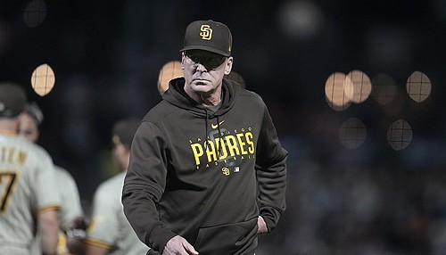 MLB San Diego Coach Bob Melvin MLB San Diego Coach Bob Melvin