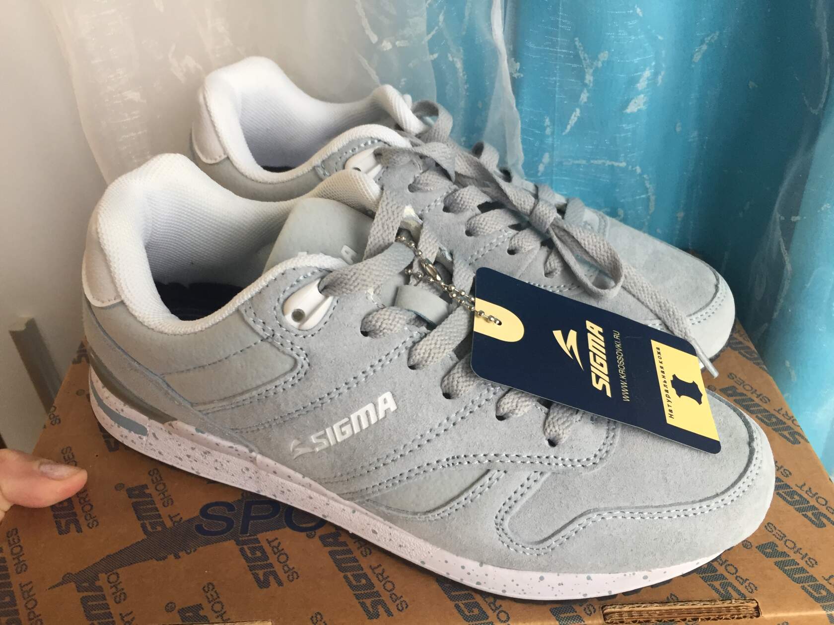 СКИДКА до 7 апреля НАТУРАЛЬНАЯ ЗАМША НАИМЯГЧАЙШИЕ КРОССОВКИ! 36 остались! отличная цена!! 1700+% -------отправка в любой ЦР СКИДКА до 7 апреля НАТУРАЛЬНАЯ ЗАМША НАИМЯГЧАЙШИЕ КРОССОВКИ! 36 остались! отличная цена!! 1700+% -------отправка в любой ЦР